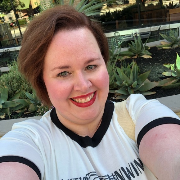 Meet your Posher, Bethany - Picture 1 of 1